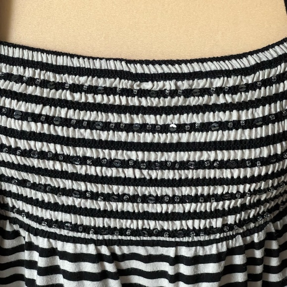 INC sequined tube top front with sewn 3/4 sleeved jacket - Picture 3 of 6